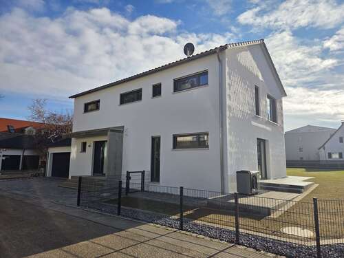 Foto - Haus zum Kaufen in Manching 1.235.000,00 € 190 m²