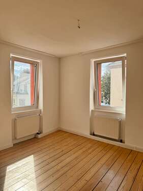 Foto - Wohnung zum Mieten in Heddernheim 975,00 € 65 m²