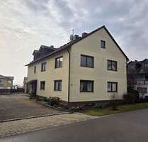 Haus zum Kaufen in Petersbuch 365.000,00 € 220 m²