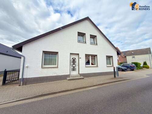 Foto - Haus zum Kaufen in Wassenberg 109.000,00 € 80 m²