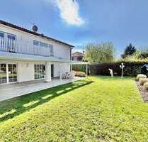 Haus zum Mieten in Wiesbaden 3.600,00 € 180 m²