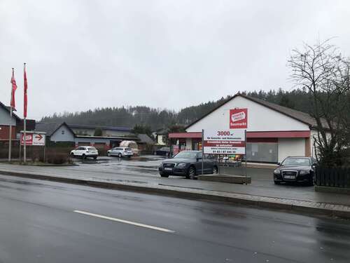 Foto - Einzelhandel in Stockheim 2.500,00 € 385 m²