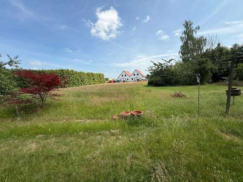 Foto - Grundstück zu verkaufen in Edemissen 99.000,00 € 2100 m²