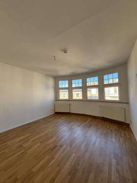 Foto - Wohnung zum Mieten in Sachsen-Anhalt - Halle 532,00 € 60 m²