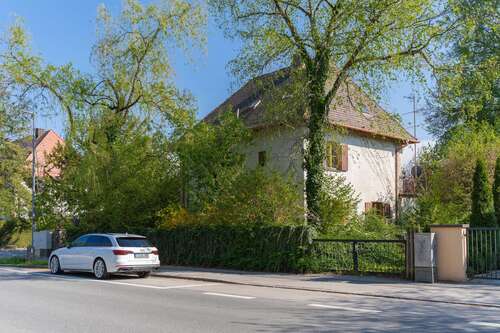 Foto - Haus zum Kaufen in Grünwald 1.764.000,00 € 170 m²