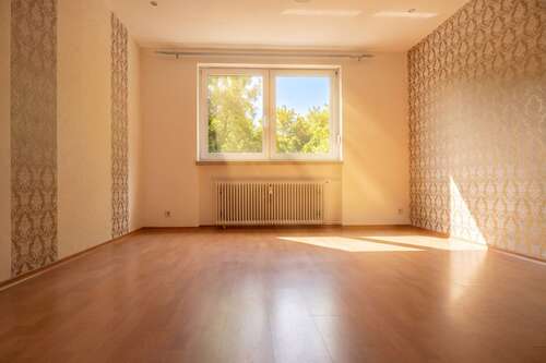 Foto - Wohnung zum Kaufen in Saarbrücken 169.000,00 € 126 m²