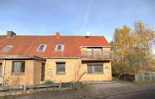 Foto - Haus zum Kaufen in Schwarmstedt 89.000,00 € 170 m²