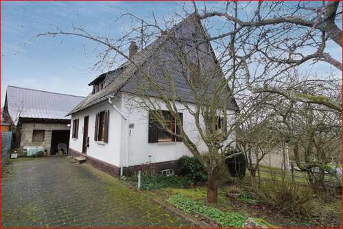 Foto - Haus zum Kaufen in Bruschied 78.000,00 € 105 m²