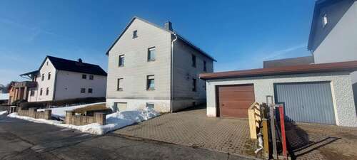 Foto - Haus zum Kaufen in Reichenbach 149.000,00 € 162 m²