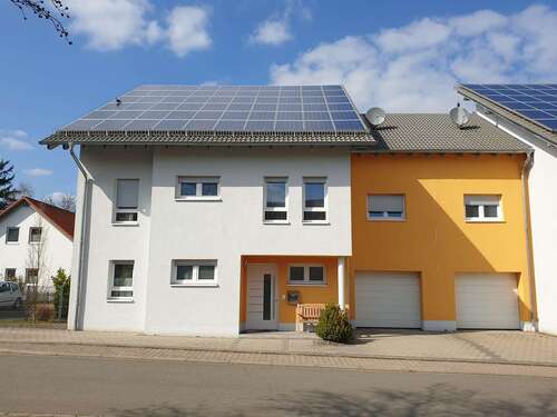 Foto - Haus zum Kaufen in Waldmohr 848.000,00 € 280 m²
