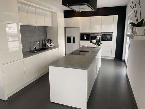 Foto - Haus zum Kaufen in Wimsheim 880.000,00 € 170 m²