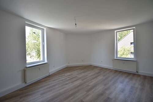 Foto - Wohnung zum Mieten in Duisburg 750,00 € 81.6 m²