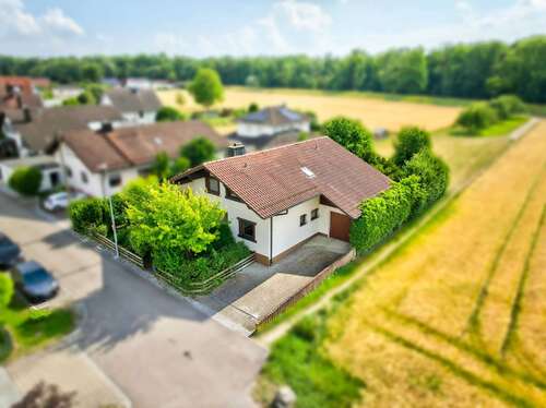 Foto - Haus zum Kaufen in Vöhringen 598.000,00 € 185 m²