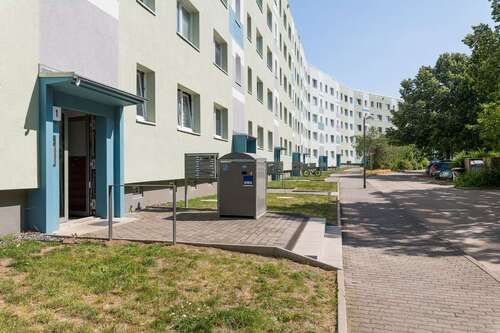 Foto - Wohnung zum Mieten in Halle 352,00 € 50.2 m²