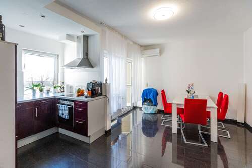 Foto - Wohnung zum Kaufen in Hochheim am Main 285.000,00 € 75 m²