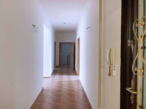 Foto - Wohnung zum Mieten in Halle 1.570,00 € 195.77 m²