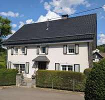 Haus zum Kaufen in Reichshof 229.000,00 € 179 m²