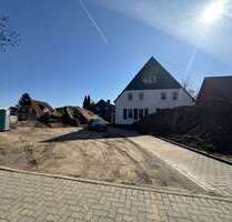 Haus zum Kaufen in Laatzen 629.000,00 € 250 m²