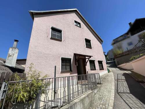 Foto - Haus zum Kaufen in Altmannstein 150.000,00 € 127 m²