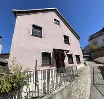 Haus zum Kaufen in Altmannstein 150.000,00 € 127 m²