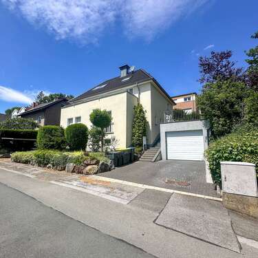 Foto - Haus zum Kaufen in Iserlohn 679.000,00 € 216 m²