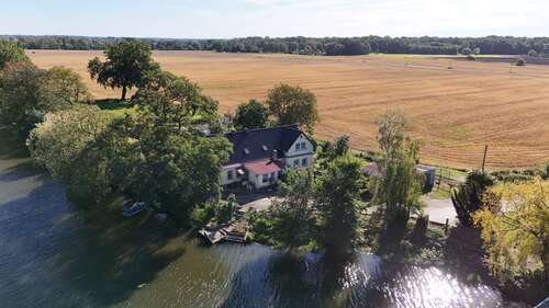 Foto - Haus zum Kaufen in Küstriner Vorland OT Gorgast 249.000,00 € 214.95 m²