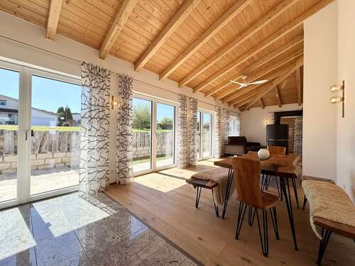 Foto - Haus zum Kaufen in Tann 424.000,00 € 112.98 m²