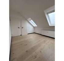 Wohnung zum Mieten in Zwickau 470,00 € 85.38 m²