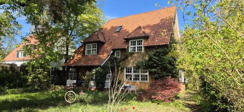 Foto - Haus zum Kaufen in Berlin 1.700.000,00 € 210 m²
