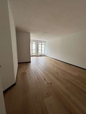 Foto - Wohnung zum Mieten in Crimmitschau 450,00 € 75 m²