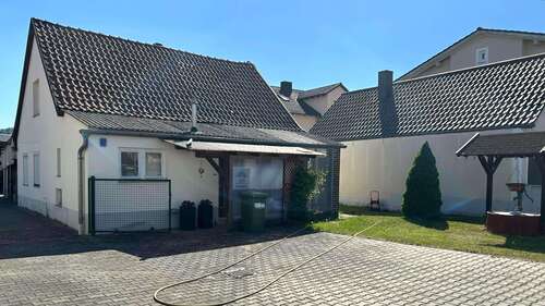 Foto - Haus zum Kaufen in Schwandorf 135.000,00 € 58.22 m²
