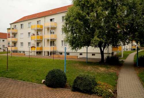 Foto - Wohnung zum Mieten in Mücheln 393,25 € 60.5 m²