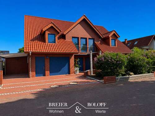 Foto - Haus zum Kaufen in Stadthagen 649.000,00 € 211.39 m²