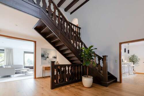 Foto - Haus zum Kaufen in Dreieich 1.199.000,00 € 211.47 m²