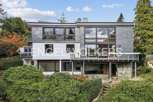 Foto - Haus zum Kaufen in Bergisch Gladbach 760.000,00 € 310 m²