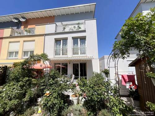 Foto - Haus zum Kaufen in Nürnberg 695.000,00 € 134.04 m²