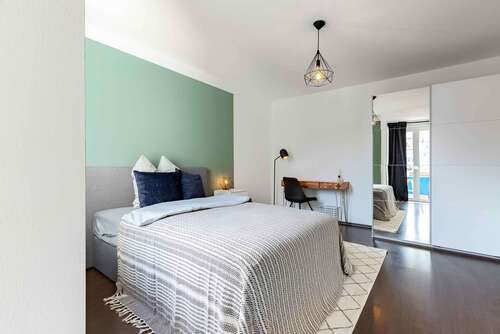 Foto - WG-Zimmer in Düsseldorf 720,00 € 18 m²