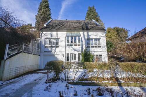 Foto - Haus zum Kaufen in Landshut 670.000,00 € 182 m²