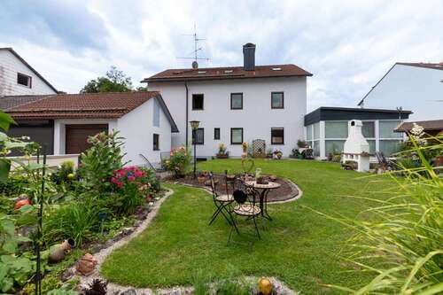 Foto - Wohnung zum Kaufen in Kirchseeon 270.000,00 € 68.57 m²