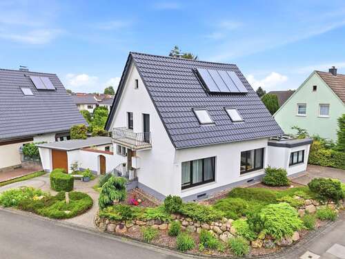 Foto - Haus zum Kaufen in Niederkassel Rheidt 685.000,00 € 138 m²