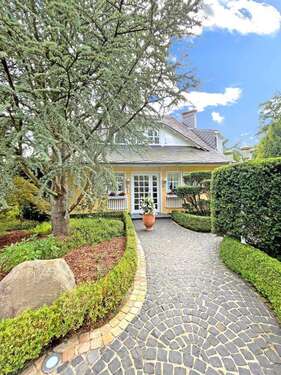 Foto - Haus zum Mieten in Hannover 2.400,00 € 165 m²