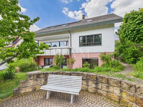 Foto - Haus zum Kaufen in Herrenberg 1.075.000,00 € 352 m²