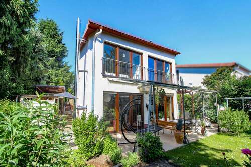Foto - Haus zum Kaufen in Riesa 429.000,00 € 172 m²