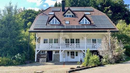 Foto - Haus zum Kaufen in Fröhnd 695.000,00 € 380 m²
