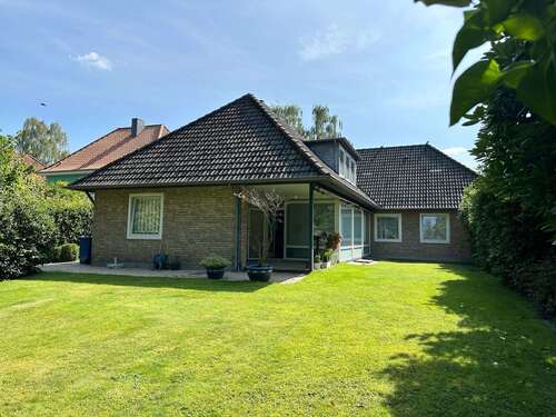 Foto - Haus zum Mieten in Westerstede 1.250,00 € 147.44 m²