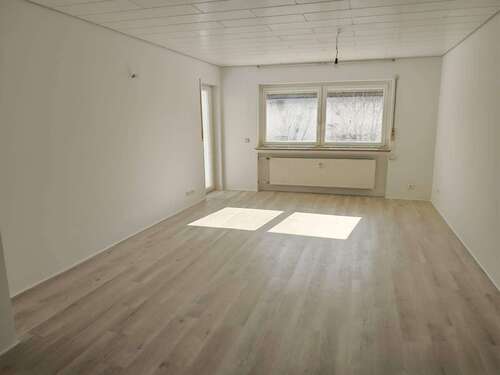 Foto - Wohnung zum Mieten in Uttenreuth 1.200,00 € 89 m²