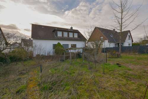 Foto - Haus zum Kaufen in Hessisch-Oldendorf 299.000,00 € 180 m²