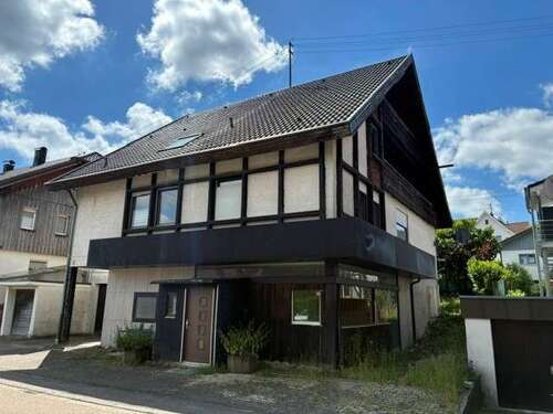 Foto - Haus zum Kaufen in Neuenbürg 465.000,00 € 270 m²