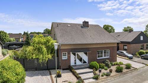Foto - Haus zum Kaufen in GOCH-NERGENA 549.500,00 € 144 m²