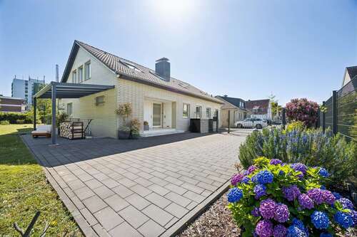 Foto - Haus zum Kaufen in Grevenbroich-Südstadt 1.250.000,00 € 241 m²